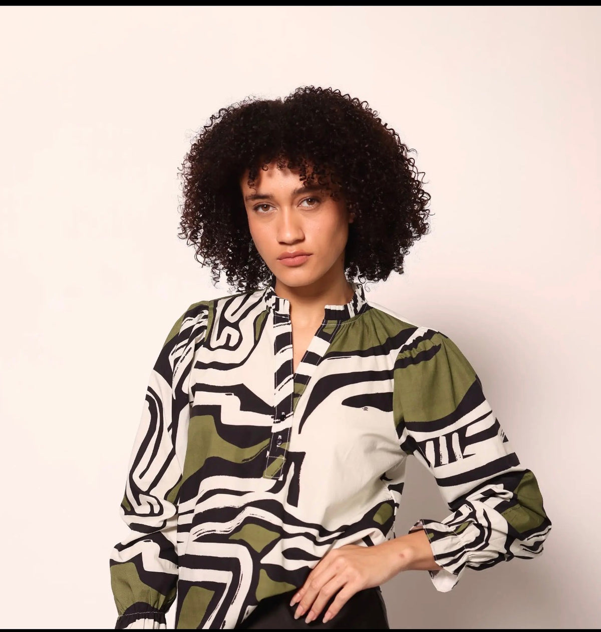 MAUDE VIVANTE ZEBRA ASHLEY POPLIN TOP