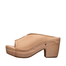 “KAITLIN” by ANTELOPE SHOES