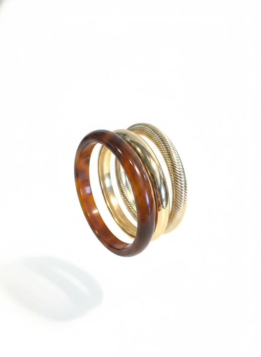 BROWN ACRYLIC & GOLD BANGLE BRACELETS  SET OF 3