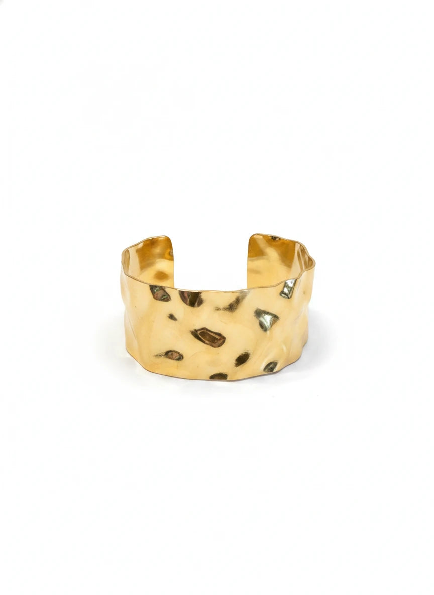 HAMMERED CUFF BRACELET