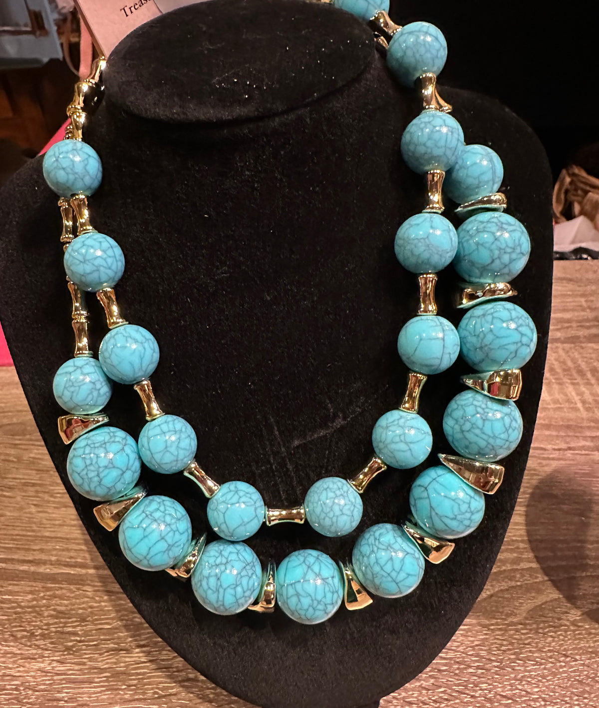 LAYER TURQUOISE NECKLACE