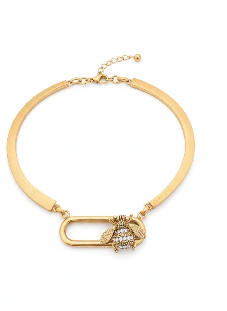 YOCHI BEE THE QUEEN NECKLACE