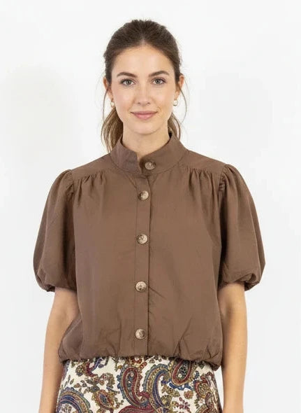 ENTRO BUBBLES IN BROWN