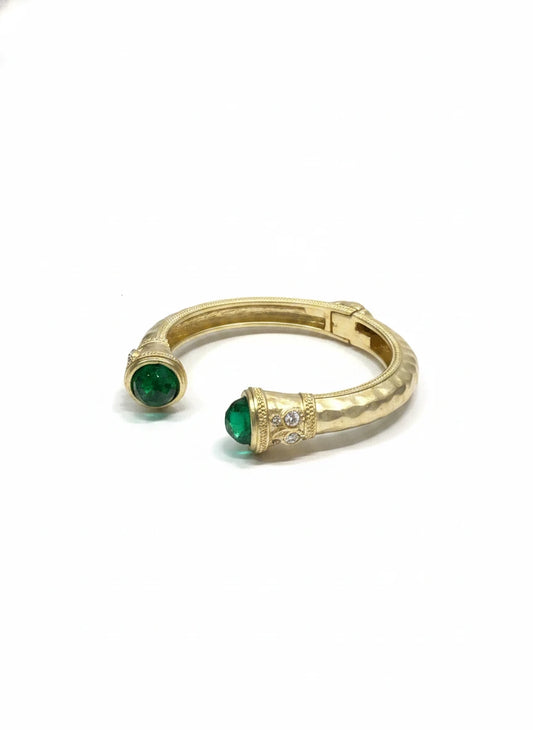 CUFF BRACELET WITH EMERALD CRYSTAL ACCENTS